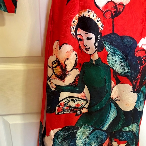 Vietnamese Ao Dai Red Dress with White Pants - Picture 6 of 8